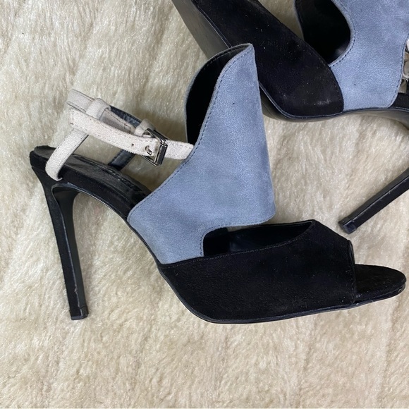 𝅺zara Two Toned Heels - Picture 2 of 6